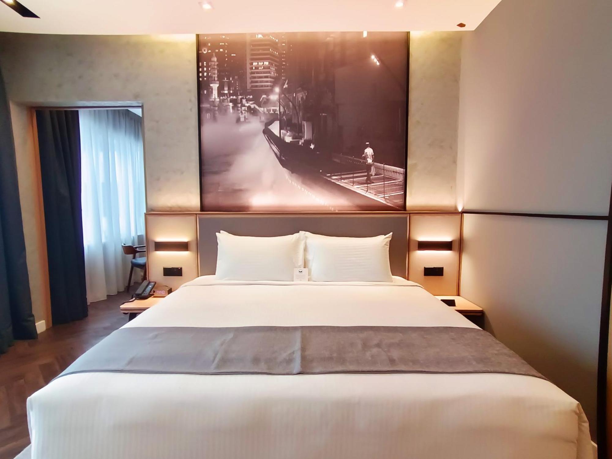 Hotel Royal Signature Kuala Lumpur Exterior photo Deluxe Room