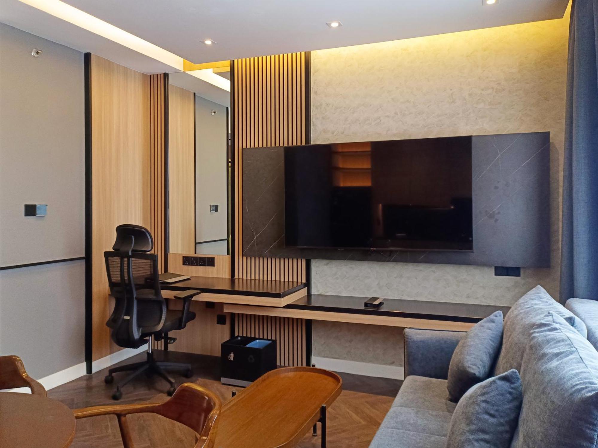 Hotel Royal Signature Kuala Lumpur Exterior photo A television set in a living room