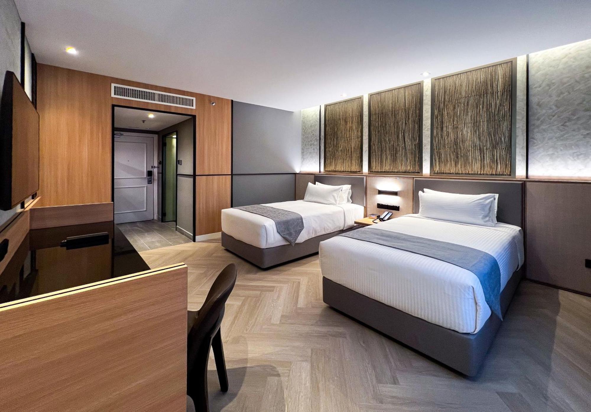 Hotel Royal Signature Kuala Lumpur Exterior photo Deluxe Room
